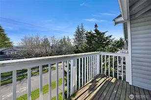 1028 Billy Frank Jr. St, Bellingham, WA 98225 - Photo 15