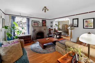 8707 Meridian Ave N, Seattle, WA 98103 - Photo 5