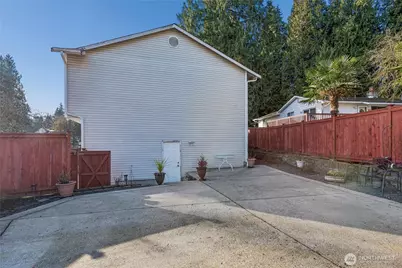 19306 8th Avenue W, Lynnwood, WA 98036 - Photo 21