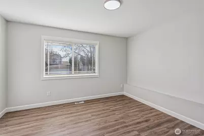 19306 8th Avenue W, Lynnwood, WA 98036 - Photo 15