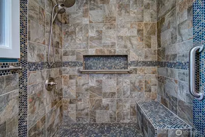 10633 21st Avenue SW, Seattle, WA 98146 - Photo 15