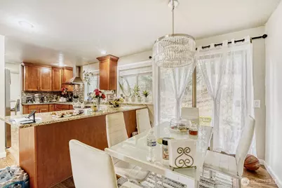 4634 144th Place SE, Bellevue, WA 98006 - Photo 13