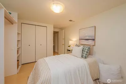 2815 W Smith Street, Seattle, WA 98199 - Photo 23