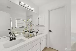 12025 89th Pl NE, Kirkland, WA 98034 - Photo 17