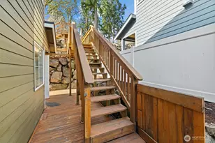 12025 89th Pl NE, Kirkland, WA 98034 - Photo 27