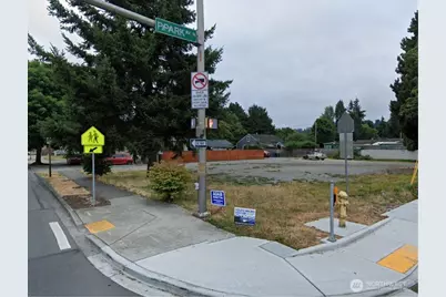 250 Park Avenue N, Renton, WA 98057 - Photo 1