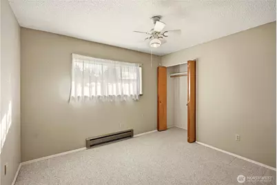 708 Marion Lane SE, Puyallup, WA 98372 - Photo 9