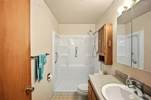 708 Marion Ln SE, Puyallup, WA 98372 - Photo 7