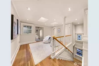 2333 Federal Avenue E, Seattle, WA 98102 - Photo 15