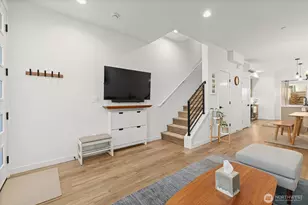 4203 SW Raymond St, Seattle, WA 98136 - Photo 7