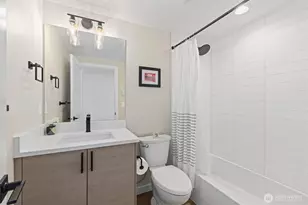 4203 SW Raymond St, Seattle, WA 98136 - Photo 25