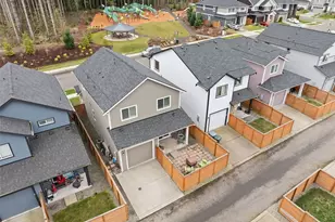 18815 Eagle Ridge Dr E, Bonney Lake, WA 98391 - Photo 23