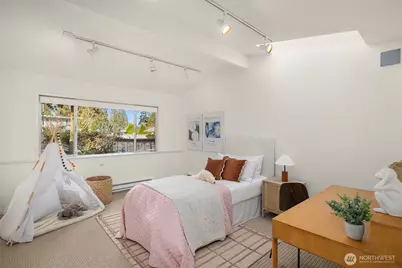 7640 NE 32nd Street, Medina, WA 98039 - Photo 23