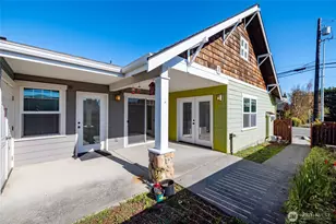 306 S Main St, Coupeville, WA 98239 - Photo 29