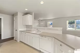 306 S Main St, Coupeville, WA 98239 - Photo 15