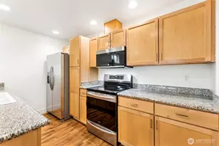 5907 40th Ave SW, Seattle, WA 98136 - Photo 7