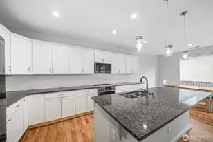 9048 Aster St SE, Tumwater, WA 98501 - Photo 7