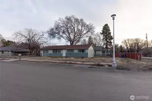 1308 E 15th Ave, Ellensburg, WA 98926 - Photo 3
