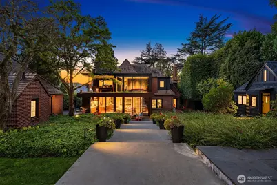 1626 Federal Avenue E, Seattle, WA 98102 - Photo 15