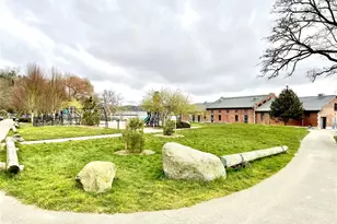 8360 Loyal Way NW, Seattle, WA 98117 - Photo 39