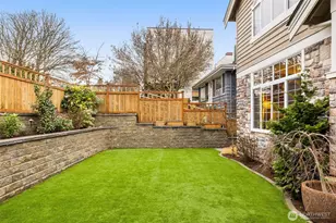 8360 Loyal Way NW, Seattle, WA 98117 - Photo 33