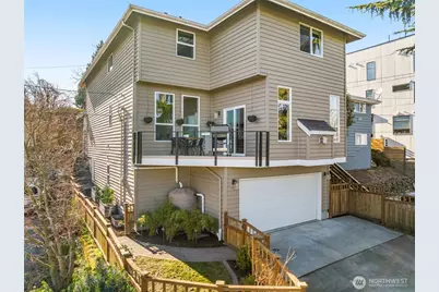 8360 Loyal Way NW, Seattle, WA 98117 - Photo 33