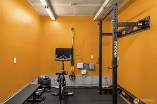 8360 Loyal Way NW, Seattle, WA 98117 - Photo 31