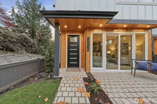 11217 NE 95th St, Kirkland, WA 98033 - Photo 3