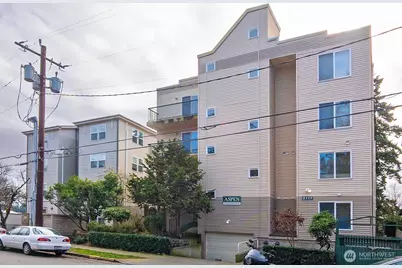 2117 N 107th Street #201, Seattle, WA 98133 - Photo 1