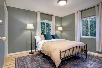 10026 4th Avenue SW, Seattle, WA 98146 - Photo 7