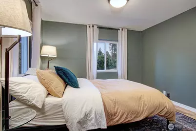 10026 4th Avenue SW, Seattle, WA 98146 - Photo 9