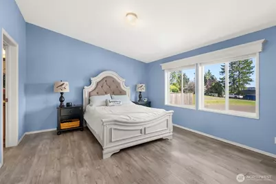 2240 Schirm Loop NW, Olympia, WA 98502 - Photo 15