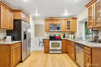 2803 233rd Place NE, Sammamish, WA 98074 - Photo 9