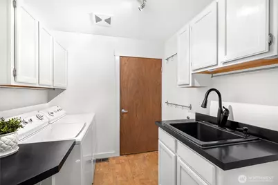 6920 70th Street SE, Snohomish, WA 98290 - Photo 17