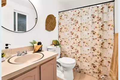 1641 N 185th Street, Shoreline, WA 98133 - Photo 11