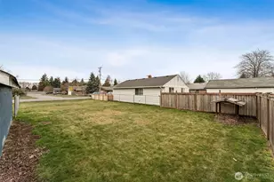 1908 13 Ave NW, Puyallup, WA 98371 - Photo 29