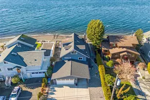 1816 Day Island Blvd W, University Place, WA 98466 - Photo 1