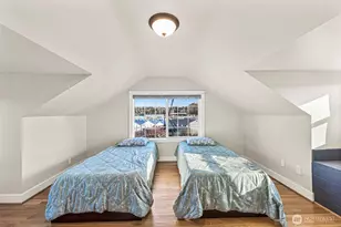 1816 Day Island Blvd W, University Place, WA 98466 - Photo 25