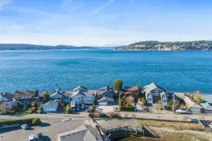 1816 Day Island Blvd W, University Place, WA 98466 - Photo 33