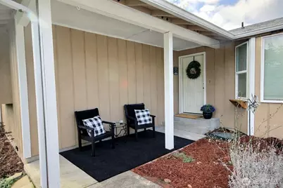 14512 2nd Avenue E, Tacoma, WA 98445 - Photo 3