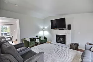 14512 2nd Ave E, Tacoma, WA 98445 - Photo 5