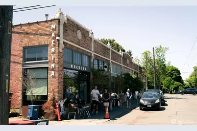 2430 8th Avenue W, Seattle, WA 98119 - Photo 37