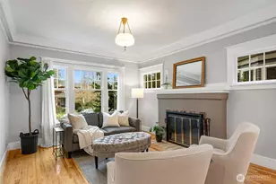 2430 8th Ave W, Seattle, WA 98119 - Photo 7