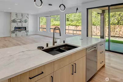 16215 Simonds Road NE, Kenmore, WA 98028 - Photo 19