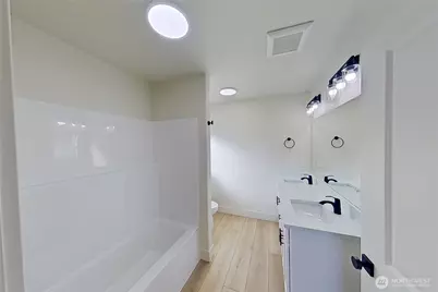 64 Juanita Way, Malaga, WA 98828 - Photo 15