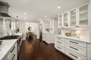 1829 244th Ave SE, Sammamish, WA 98075 - Photo 9