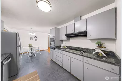 911 Virginia Street, Bellingham, WA 98225 - Photo 11