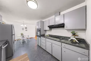 911 Virginia St, Bellingham, WA 98225 - Photo 11