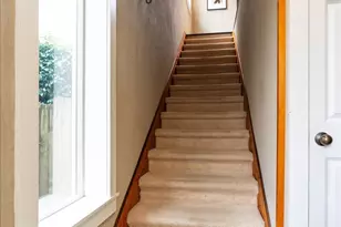 2005 NW 59th St, Seattle, WA 98107 - Photo 5