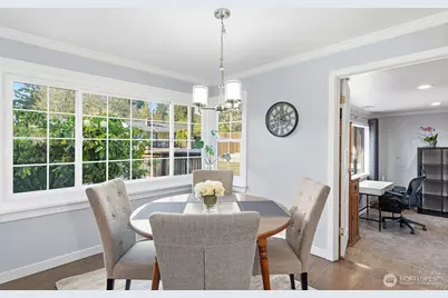 15812 30 Avenue NE, Shoreline, WA 98155 - Photo 9